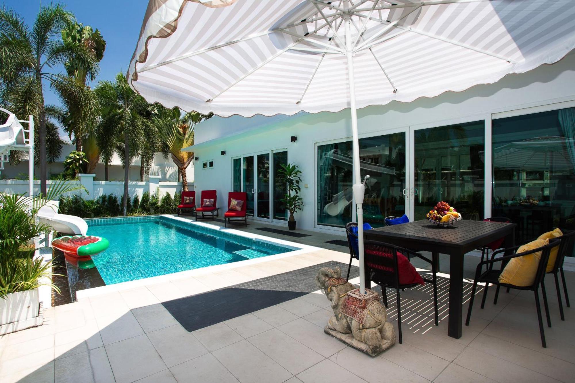 Premium Pool Villa Pattaya Jomtien Beach Værelse billede